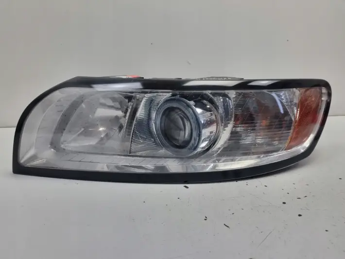 Volvo S40 II V50 LIFT XENON PRZEDNIA LAMPA LEWA lewy przód 31265698