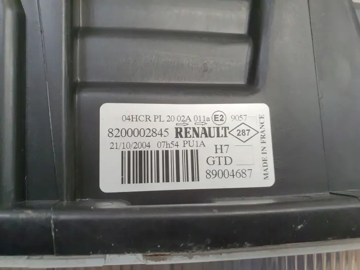 Renault Laguna II 01-05r PRZEDNIA LAMPA LEWA lewy przód 8200002845 89004687