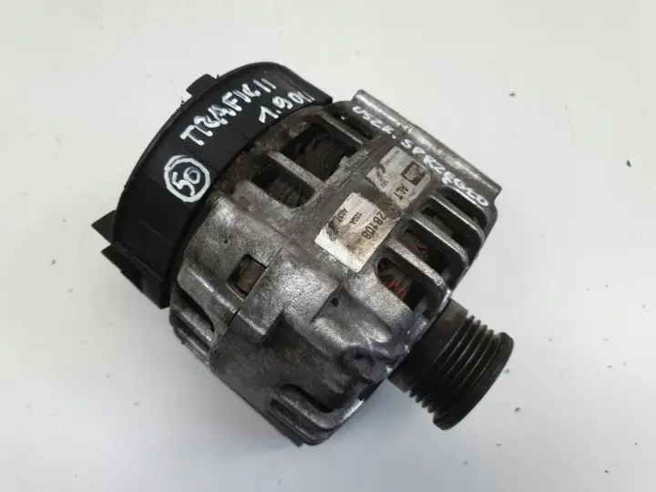 Renault Trafic II 1.9 DCI ALTERNATOR valeo 8200538815