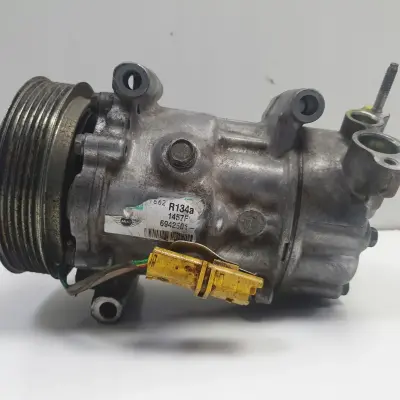 Mini One R56 1.6 16V VTi SPRĘŻARKA KLIMATYZACJI 6942501