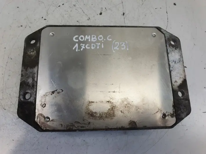Opel Combo B 1.7 D STEROWNIK SILNIKA komputer 898021-5700