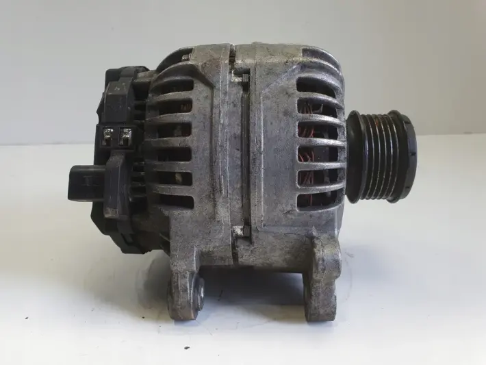 VW Bora 1.9 TDI ALTERNATOR