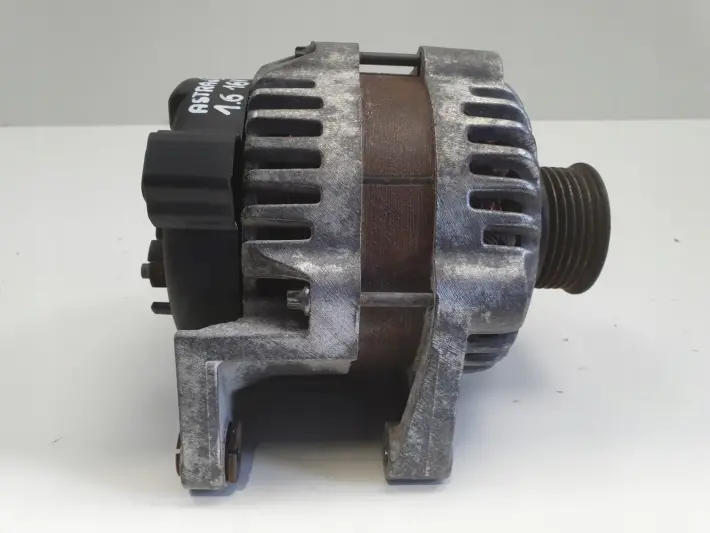 Opel Astra IV J 1.6 16V ALTERNATOR 13579667 ACY 100A