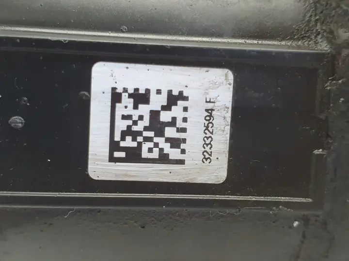 Volvo S60 II S80 II V60 V70 III XC70 II TYLNY ZACISK HAMULCOWY prawy tył