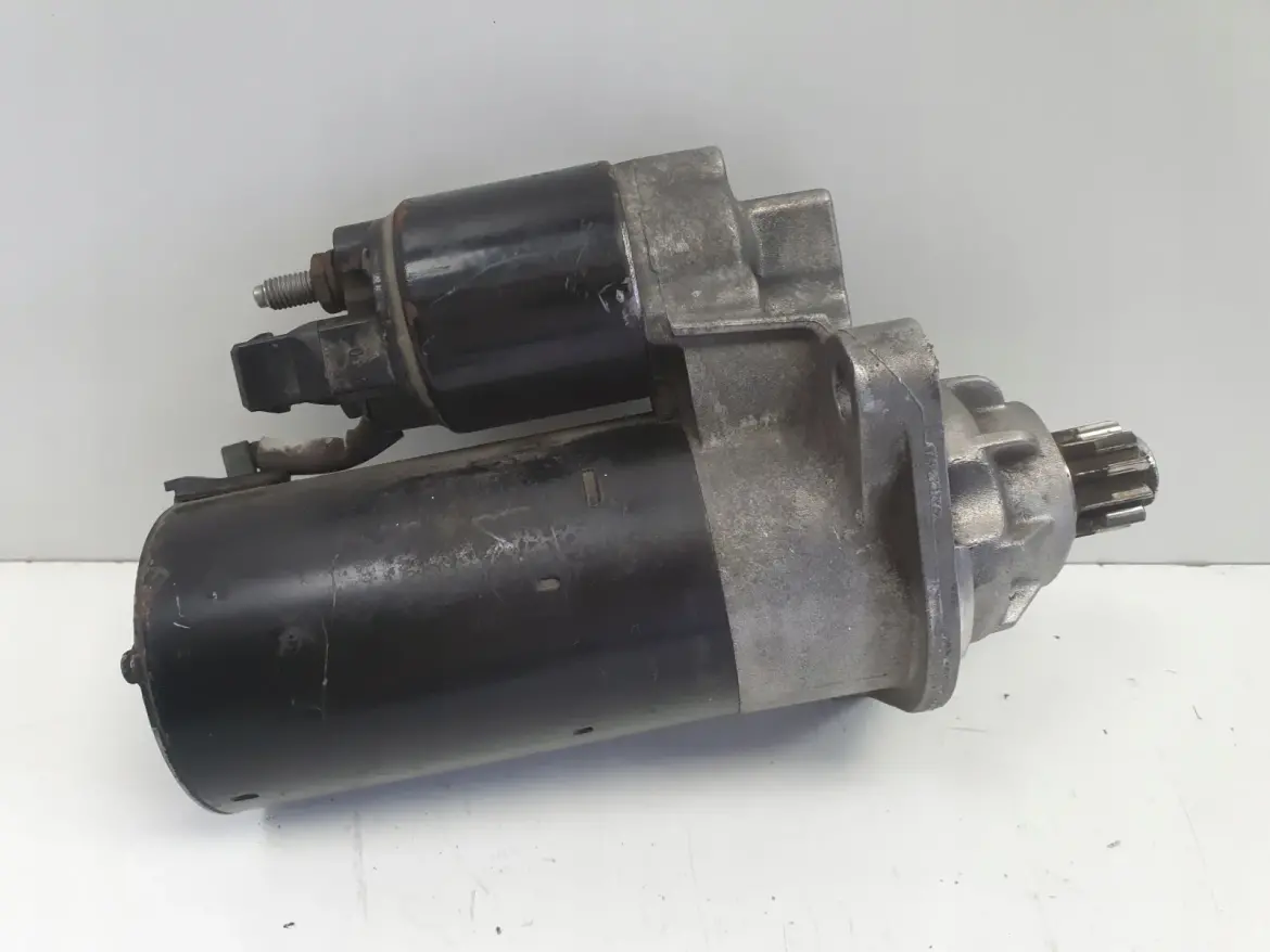 VW Sharan Alhambra Galaxy 1.9 TDI ROZRUSZNIK bosch 02M911023F 0001125048