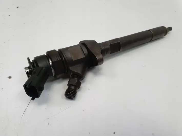 Peugeot Partner II 1.6 HDI WTRYSKIWACZ 0445110311