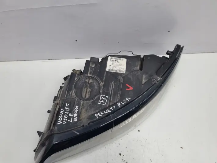 Volvo S40 II V50 LIFT PRZEDNIA LAMPA LEWA lewy przód 31299583 ZWYKŁA ŁADNA