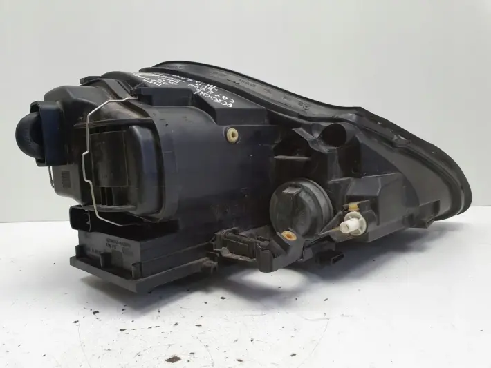 Porsche Cayenne XENON PRZEDNIA LAMPA LEWA lewy przód EUROPA 7L5941029R