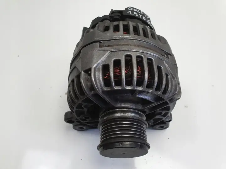 VW Golf IV 1.9 TDI ALTERNATOR bosch 028903028E