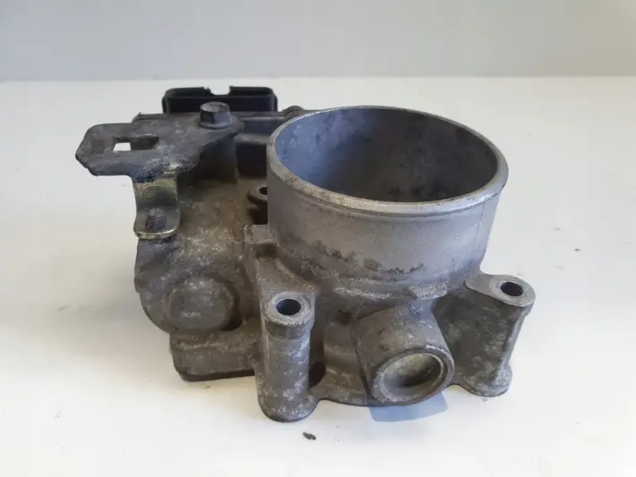 Mazda CX3 2.0 B PRZEPUSTNICA PE0113640B