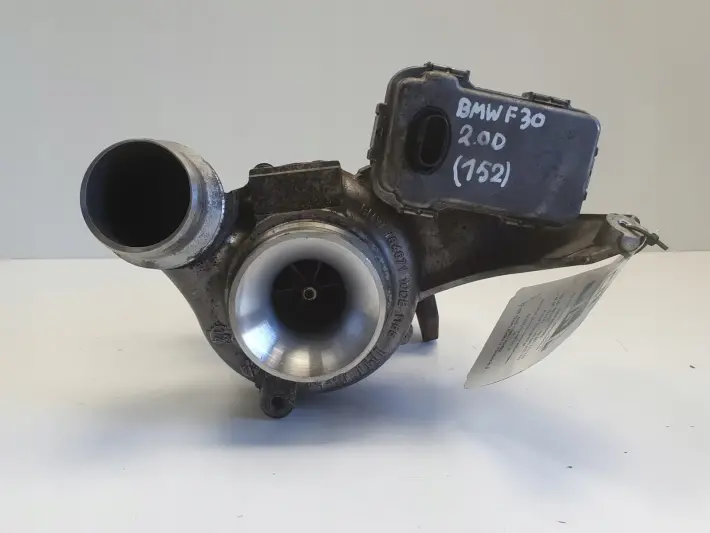 BMW F30 F31 2.0 D TURBOSPRĘŻARKA turbo 8518204