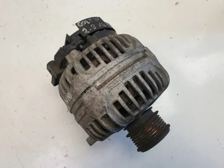 VW Golf IV 2.8 VR6 ALTERNATOR oryginał