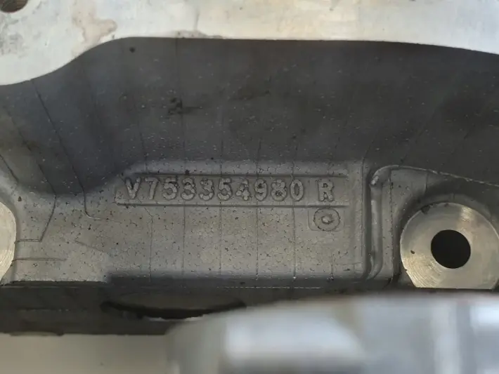 Mini Cooper R56 Peugeot Citroen 1.6 16V VTi GŁOWICA CYLINDRÓW V753354980N