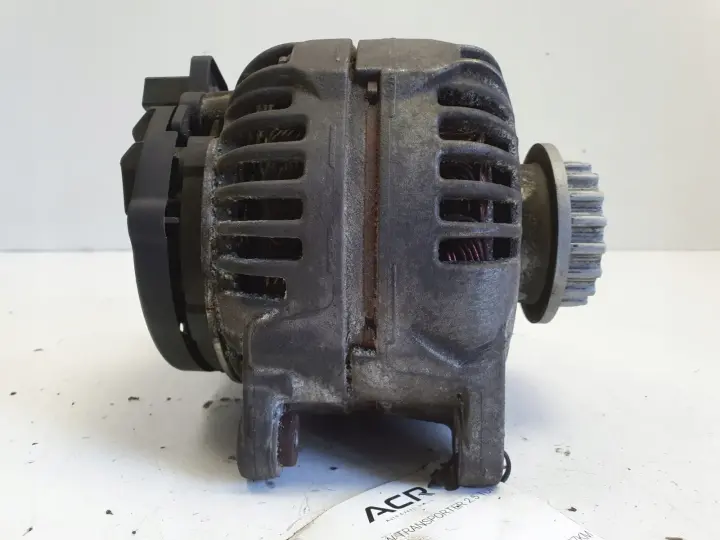 VW Transporter T5 2.5 TDI ALTERNATOR bosch 070903024A 150A