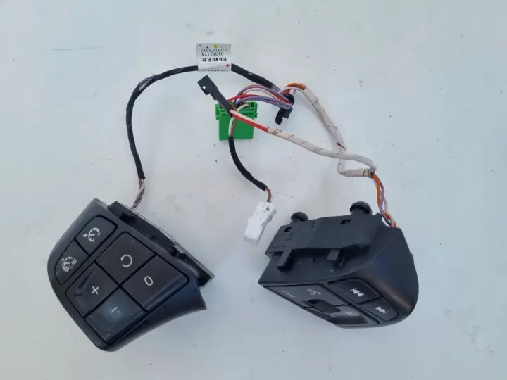 Volvo S60 II V60 I PRZEŁĄCZNIKI KIEROWNICY Panel 31334457 31332911