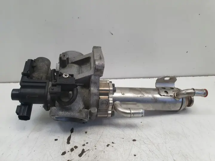 Volvo XC60 2.4 D D5 CHŁODNICA SPALIN egr 70056104