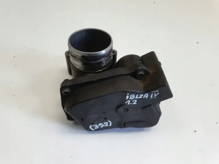 Seat Ibiza IV 1.2 12V PRZEPUSTNICA 03D133062E
