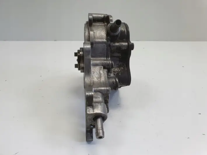 VW Polo IV Seat Ibiza III 1.4 TDI POMPA VACUM wakum 038145209E