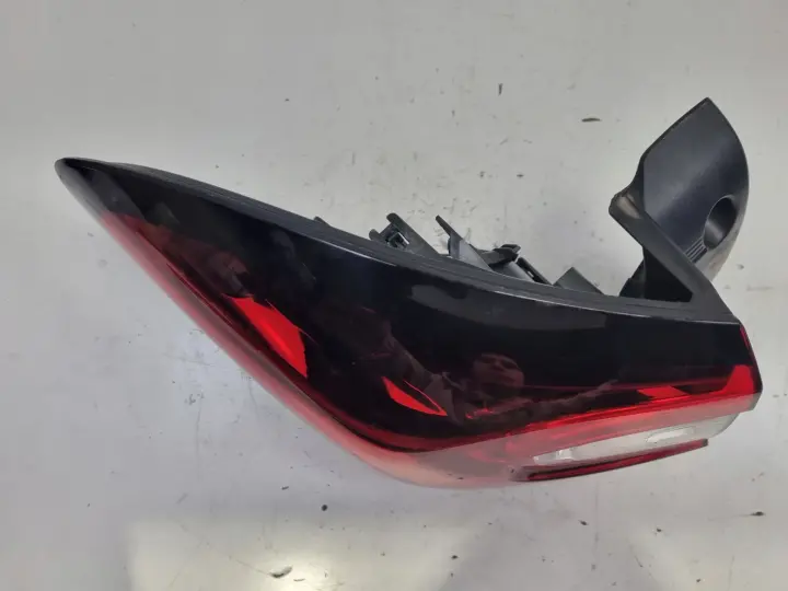 Renault Captur LIFT 17-19 TYLNIA TYLNA LAMPA LEWA lewy tył ŁADNA 265557849R