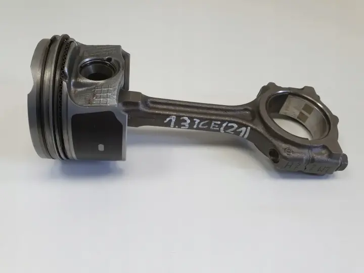 Renault Captur 1.3 TCe TŁOK KORBOWÓD