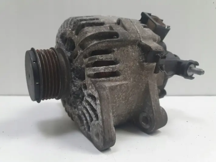 Hyundai Getz 1.5 CRDI ALTERNATOR valeo 2655475 120A