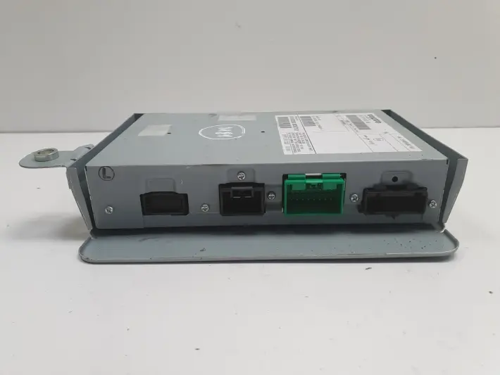 Volvo VOLVO V60 I S60 II V40 II WZMACNIACZ RADIA 31489492AA