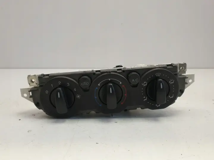 Ford Focus MK2 PANEL KLIMATYZACJI ogrzewania