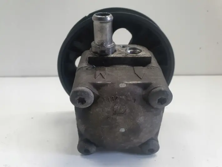 Volvo C70 S70 V70 2.4 B POMPA WSPOMAGANIA oryginał 30741121