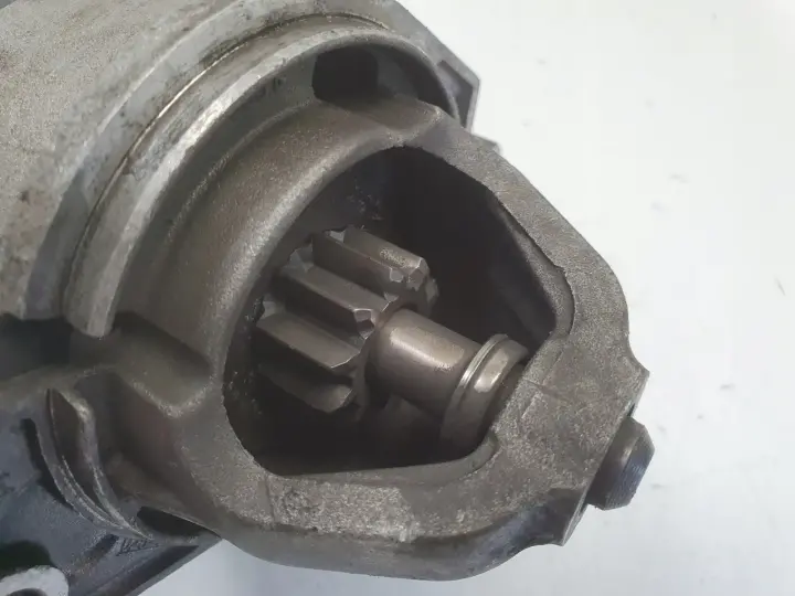 Opel Astra II G 2.0 DTI ROZRUSZNIK 0001109055 bosch