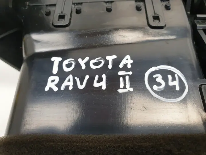 Toyota RAV4 II RAMKA KONSOLI ŚRODKOWEJ Dekor