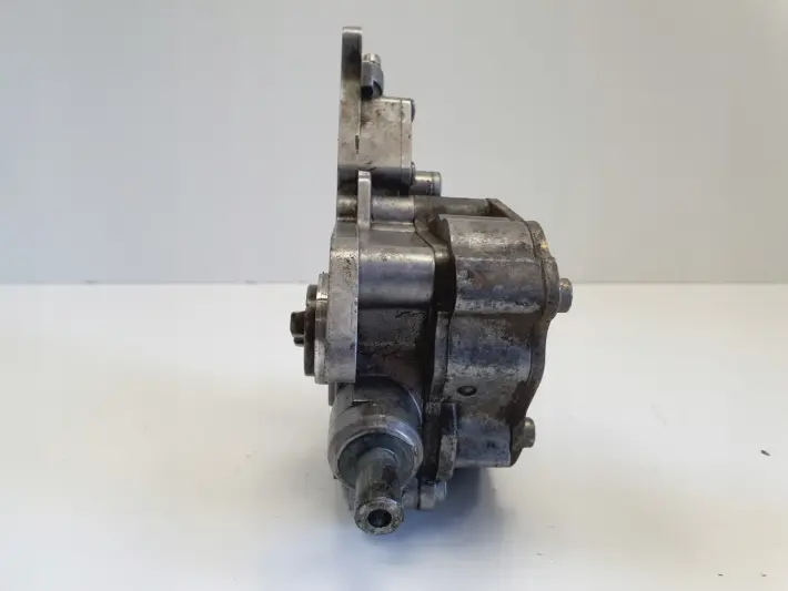 VW Passat B5 FL 1.9 TDI POMPA VACUM wakum LUK AWX AVF 130KM