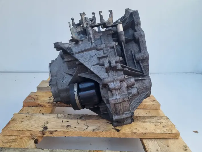 Mini Cooper R56 1.6 D SKRZYNIA BIEGÓW API 7610160-03 manualna