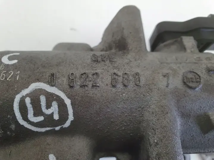 Opel Vectra C 2.2 DTI ZAWÓR EGR kolektor 00005321A8