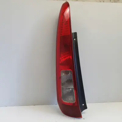 Ford Fusion 05-12r LIFT TYLNIA LAMPA LEWA LEWY TYŁ kierowcy