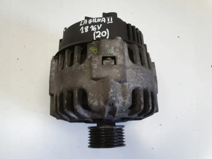 Renault Laguna II 1.8 16V ALTERNATOR 8200153710 100A valeo