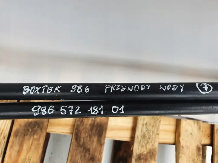 Porsche Boxster 986 2.5 PRZEWÓD WODY wąż PRZEWODY