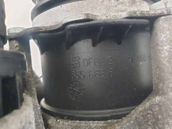 Audi A6 C6 2.7 TDI PODSTAWA FILTRA Oleju obudowa