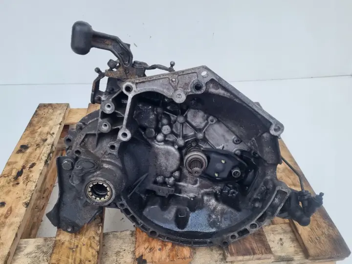 Peugeot 206 1.4 8V SKRZYNIA BIEGÓW 20CF15 manual MANUALNA