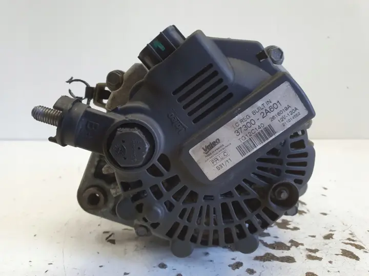 Kia Ceed 1.6 CRDI ALTERNATOR valeo 37300-2A601 120A