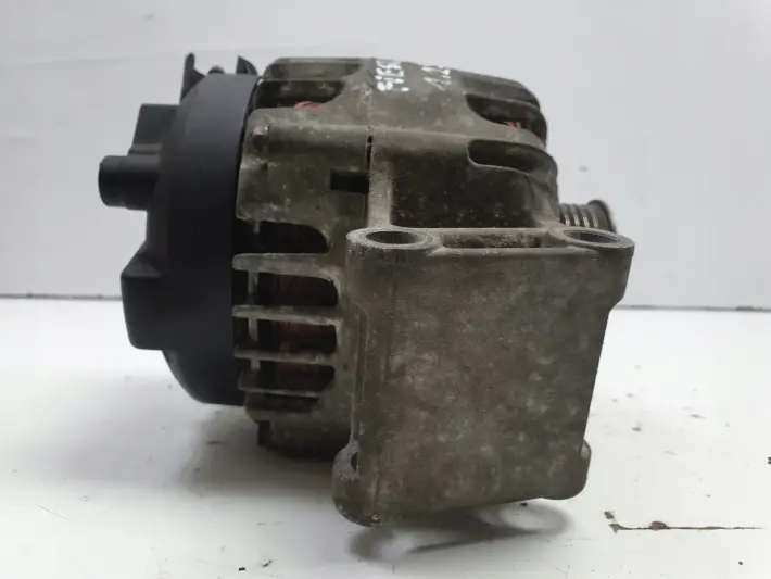 Ford Fiesta MK7 1.25 ALTERNATOR valeo 7G9N-10300-CC 120A