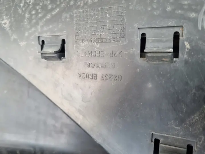 Nissan Qashqai J10 LIFT 09-13r KOMPLETNY PRZEDNI ZDERZAK przód KAMERA C30G