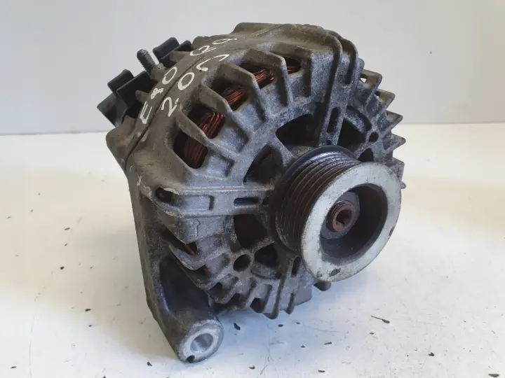 BMW E87 E90 2.0 D N47 ALTERNATOR 7802261 AI05 FG18S019 180A valeo 2543461d