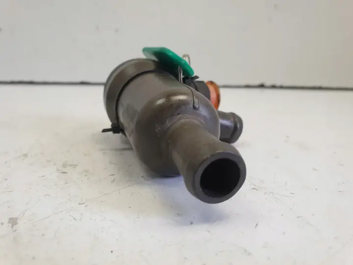 VW Golf VII 1.4 TSI DODATKOWA POMPA WODY 04E965529B