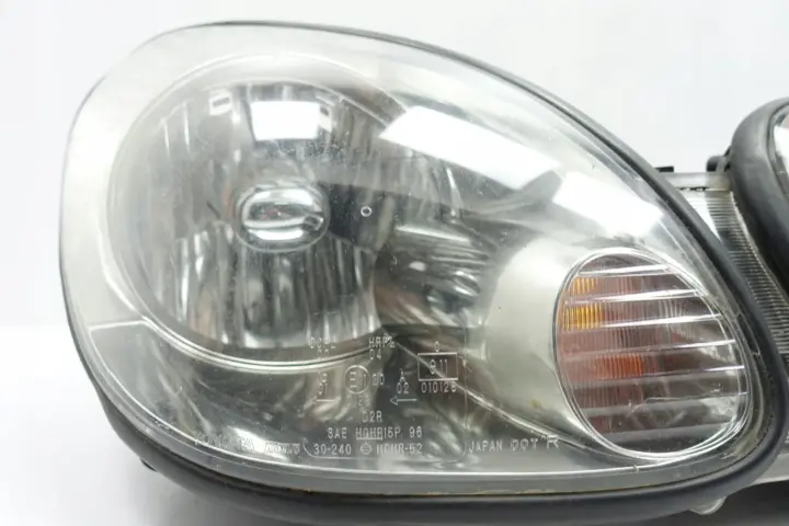 Lexus GS300 II 97-05 PRZEDNIA LAMPA prawa EUROPA