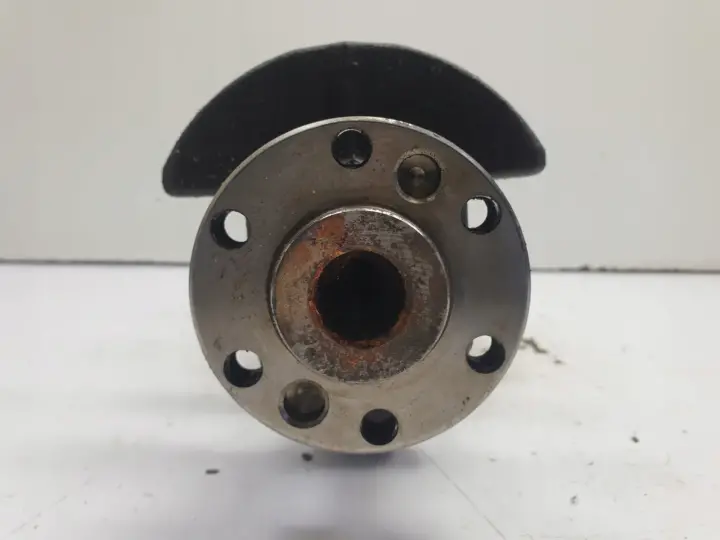 Opel Astra J 1.6 16V WAŁ KORBOWY 55560953 A16XER