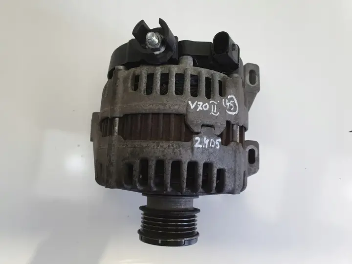 Volvo V70 III XC70 II 2.4 D5 ALTERNATOR 0121615005