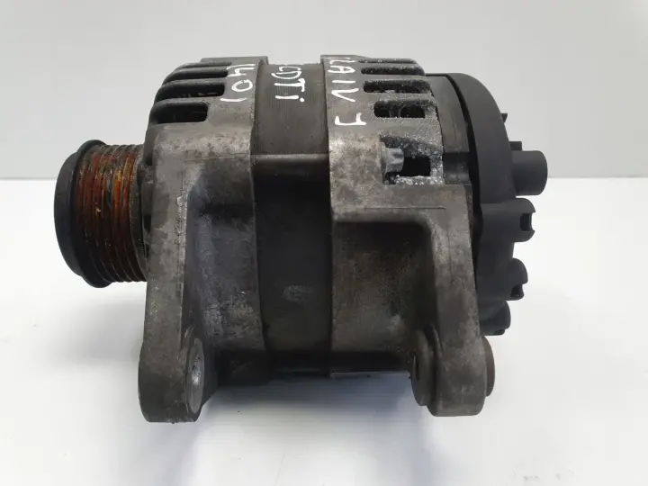 Opel Astra IV J 1.7 CDTI ALTERNATOR 100A 13500186