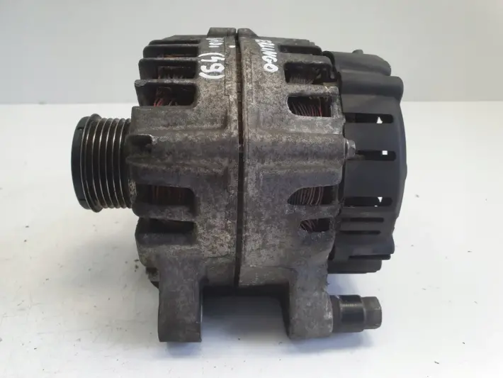 Citroen Berlingo II 1.6 HDI ALTERNATOR valeo 9688085380