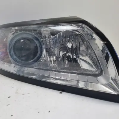 Volvo S40 II V50 LIFT XENON PRZEDNIA LAMPA PRAWA prawy przód 31299614