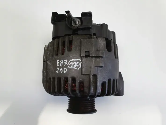 BMW E87 2.0 D ALTERNATOR valeo 7802471 150A